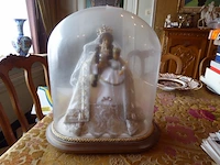 Globe met mariabeeld - afbeelding 1 van  2