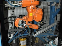 Glue application station incl. robot abb - afbeelding 1 van  6