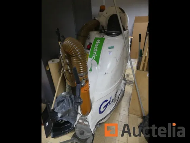 Glutton 2211electric leaf stofzuiger - afbeelding 1 van  8