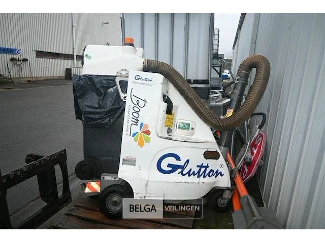 Glutton afvalzuiger op benzine - afbeelding 1 van  6