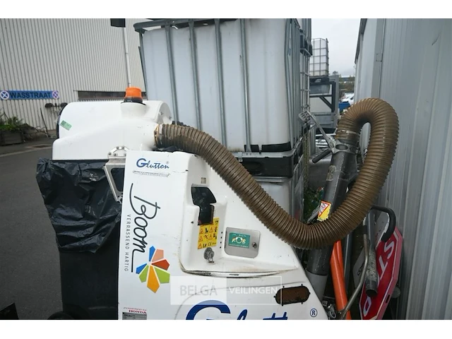 Glutton afvalzuiger op benzine - afbeelding 4 van  6