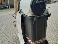 Glutton straatveegmachine - afbeelding 4 van  4