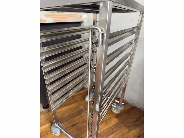 Gn dienblad trolley – inox – heavy-duty, verrijdbaar - afbeelding 5 van  5
