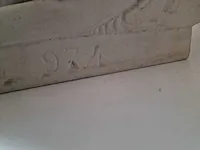 Godin venus op een zetel - getekend - european pottery - afbeelding 5 van  19