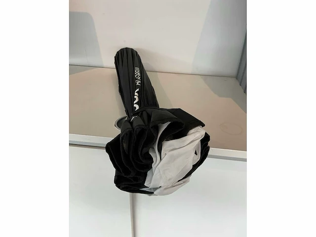 Godox ad-s85w paraboolvormige softbox - afbeelding 2 van  3