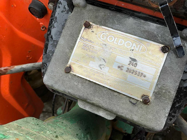 Goldoni 240 bosbouwtractor - afbeelding 19 van  27