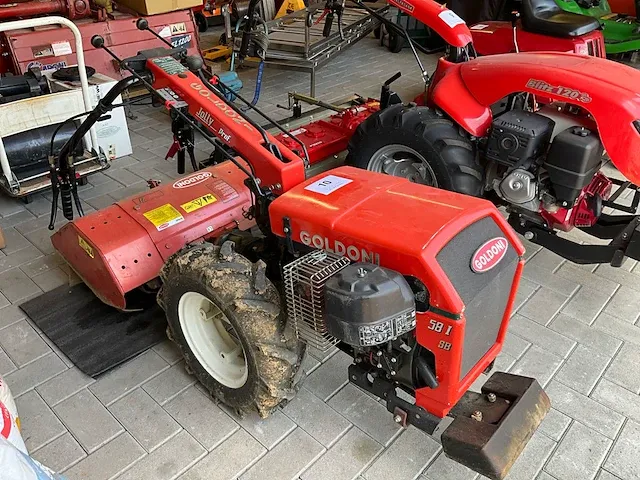 Goldoni minitractor - afbeelding 2 van  4