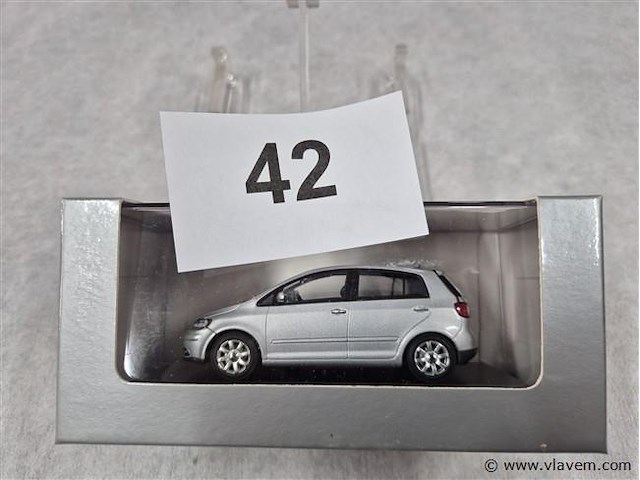 Golf plus - afbeelding 1 van  3