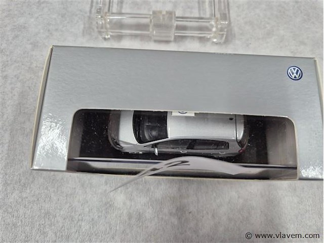 Golf plus - afbeelding 3 van  3