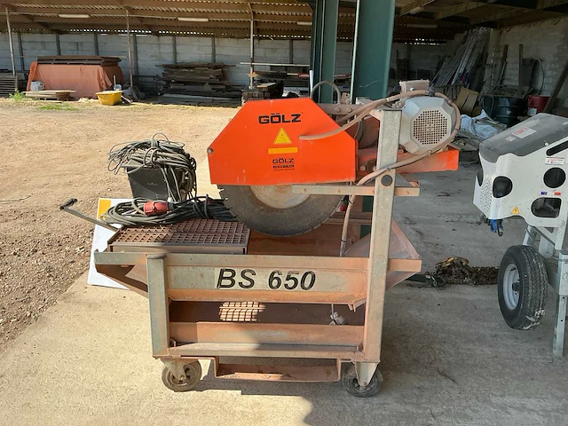 Gölz bs650 steenzaagmachine - afbeelding 6 van  13