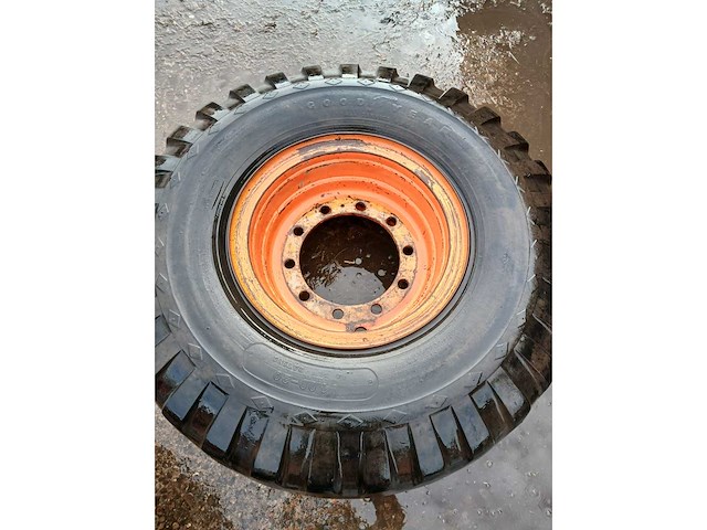 Goodyear 14.00-20 – band met stalen velg - afbeelding 3 van  4