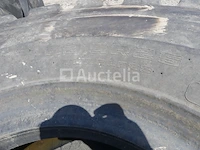 Goodyear 23.5 r 25 band voor bouwmachines - afbeelding 3 van  3