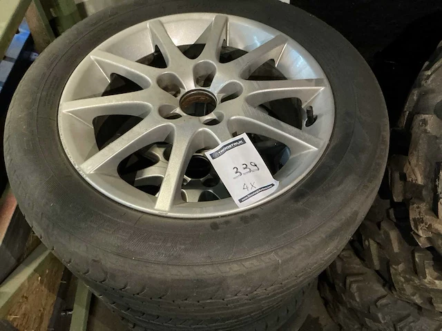 Goodyear band op velg (4x) - afbeelding 3 van  3