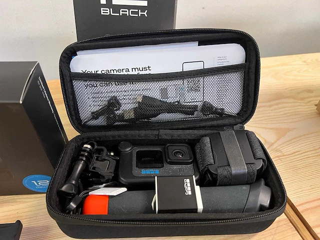 Gopro hero 12 black + accessoires - afbeelding 16 van  16