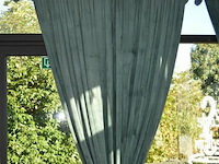 Gordijnen 16 stuks kleur donker groen lengte 2,85 - afbeelding 2 van  3
