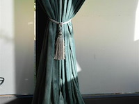 Gordijnen 16 stuks kleur donker groen lengte 2,85 - afbeelding 3 van  3