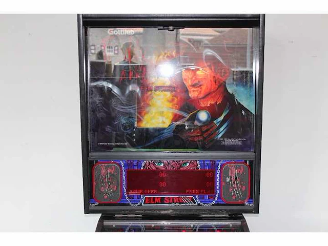 Gottlieb premier - freddy a nightmare on elmstreet - flipperkast - afbeelding 1 van  11