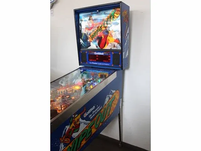 Gottlieb wipe out flipperkast - afbeelding 6 van  11