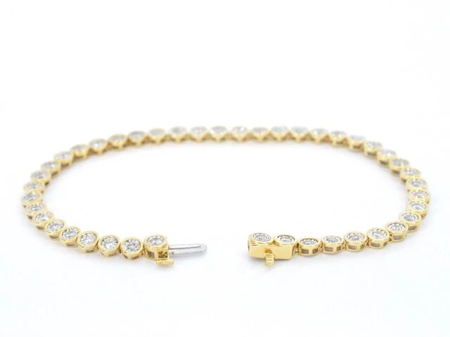 Gouden armband vol met diamanten gezet - afbeelding 4 van  8