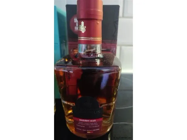 Gouden carolus whisky 2 flessen - afbeelding 3 van  8