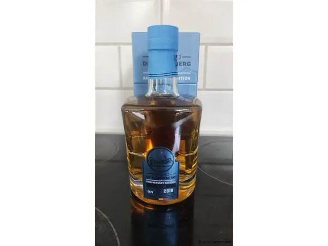 Gouden carolus whisky - afbeelding 1 van  7