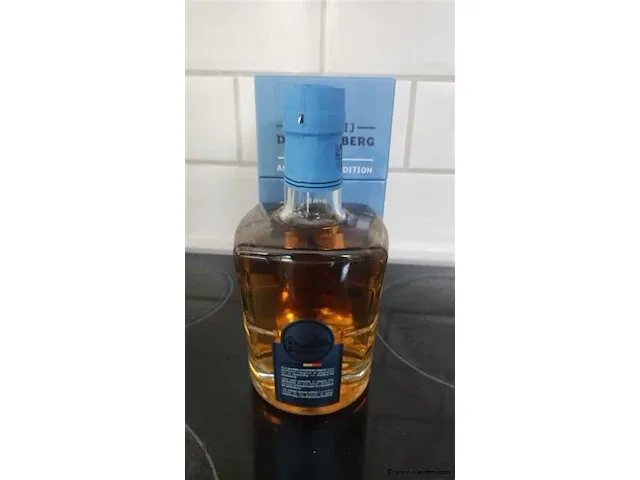Gouden carolus whisky - afbeelding 3 van  7
