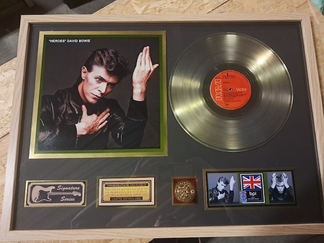 Gouden plaat david bowie xl kader ( 730mm - 540mm ) - afbeelding 1 van  4