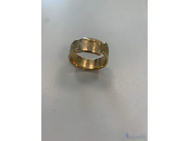 Goudkleurige ring - afbeelding 5 van  6