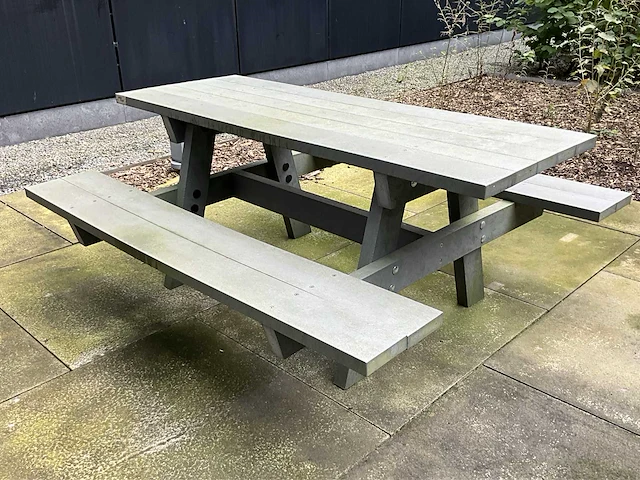 Govaplast picknicktafel - afbeelding 1 van  3