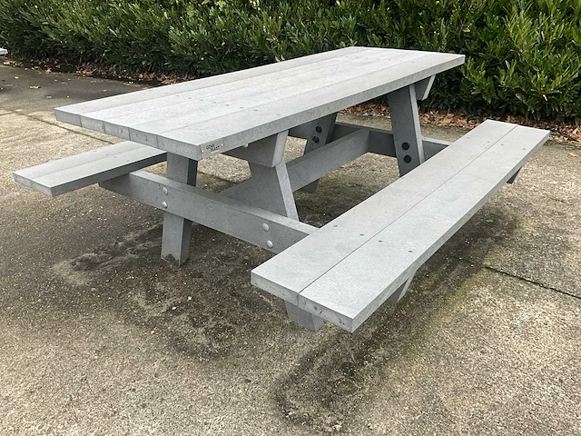 Govaplast picknicktafel - afbeelding 1 van  3