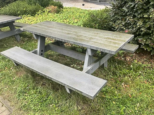 Govaplast picknicktafel - afbeelding 1 van  3