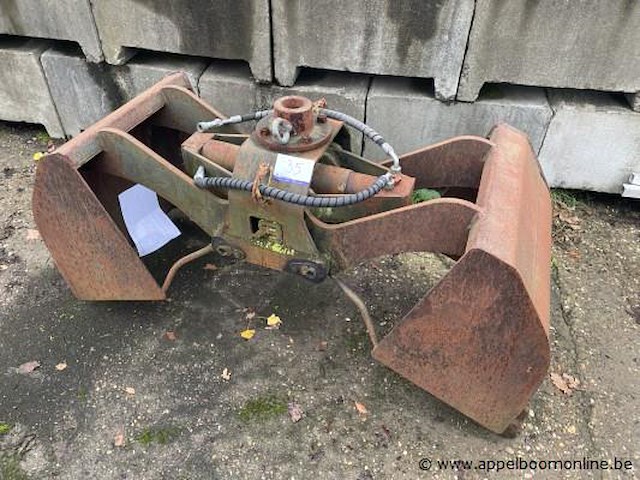 Graafbak, srnr 180956, bj 2001 - afbeelding 1 van  2