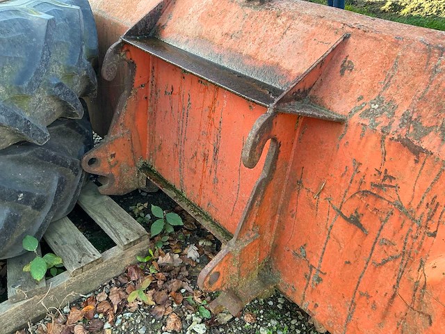 Graafbak - afbeelding 4 van  4