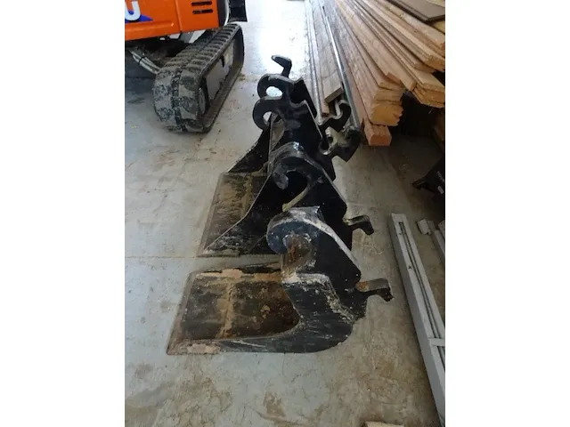 Graafkraan hitachi - afbeelding 11 van  21