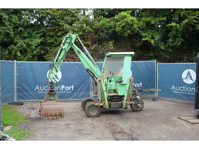 Graafmachine diesel - afbeelding 1 van  1