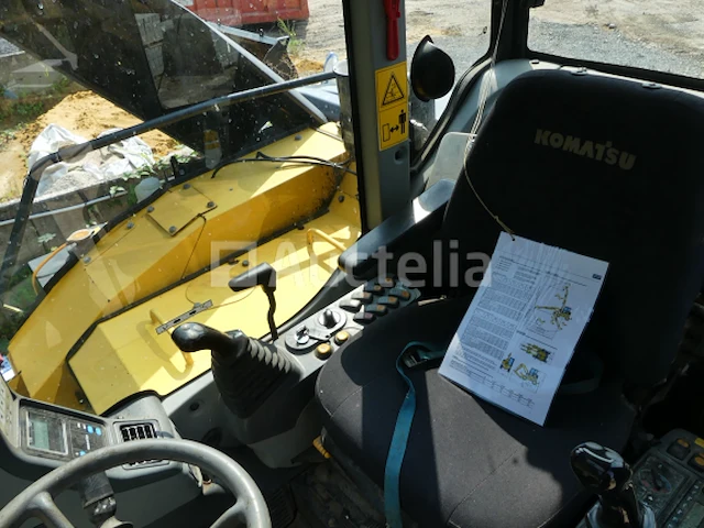 Graafmachine op wielen komatsu pw 98 mr - afbeelding 11 van  23