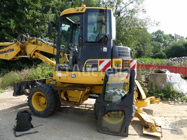 Graafmachine op wielen komatsu pw 98 mr - afbeelding 12 van  23