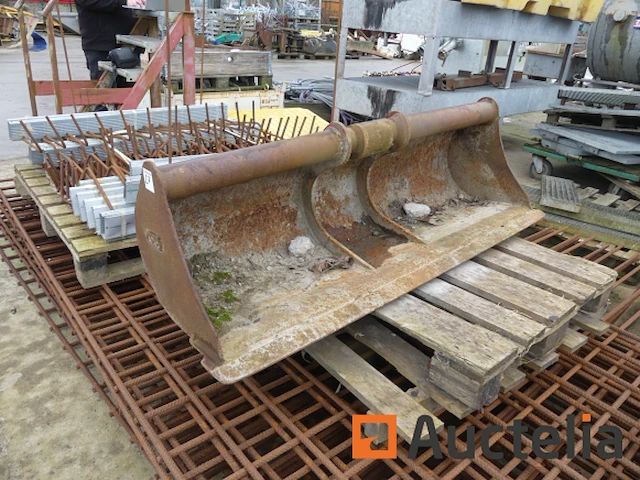 Graafmachine tank acb - afbeelding 1 van  5