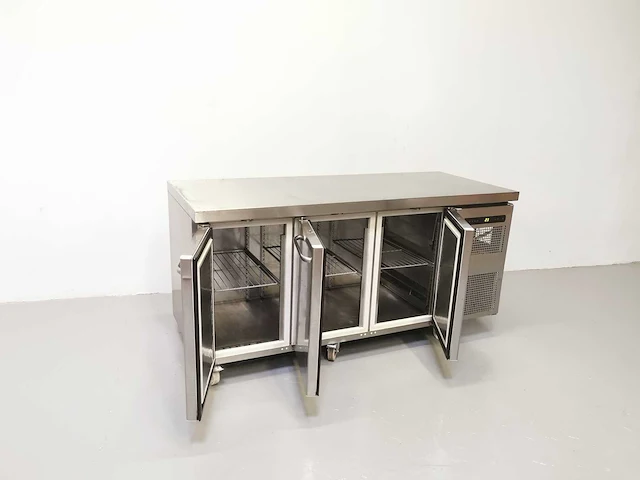 Gram - k2207cshadl - gekoelde tafel - afbeelding 2 van  2