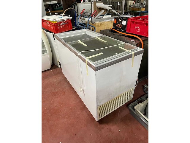 Gram - vrieskist - afbeelding 1 van  3