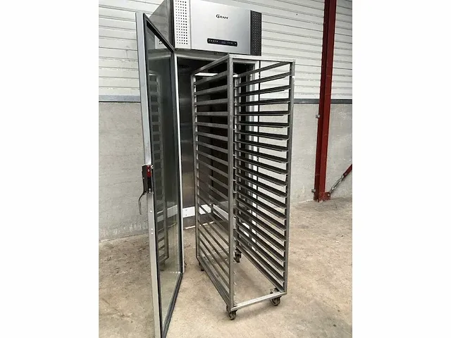 Gram roll in doorrij glasdeur koelkast - afbeelding 6 van  7