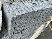 Graniet plinten ca 109 stuks - afbeelding 4 van  5