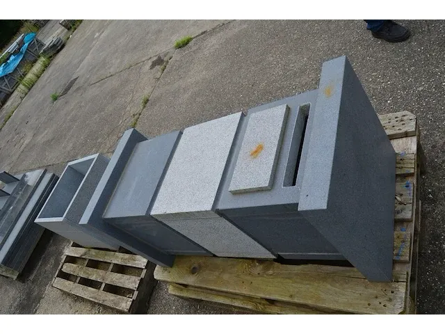 Granieten brievenbus met alu deurtje blauw 110x40x40 - afbeelding 7 van  7