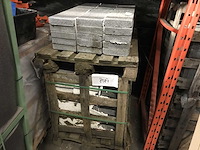 Granieten zwembadboord traptrede boordsteen 50 lm - afbeelding 2 van  3