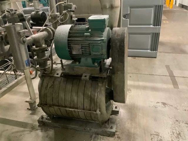 Granulaat silo met hopper - afbeelding 4 van  5