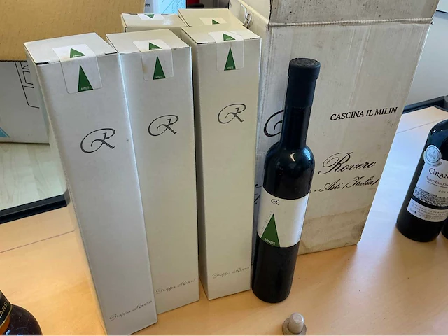 Grappa rovero distilaat (11x) - afbeelding 2 van  3