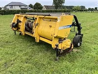 Gras pickup new holland hakselaar - afbeelding 12 van  16