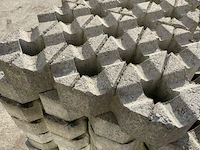 Grasbetontegels - afbeelding 2 van  2