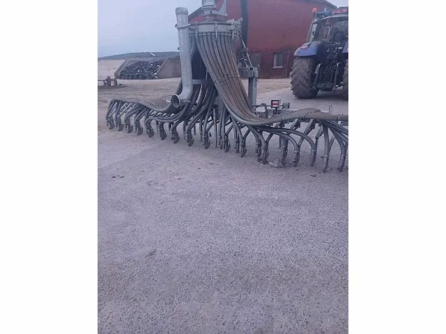 Graslandinjecteur 7m deswaef - afbeelding 4 van  13