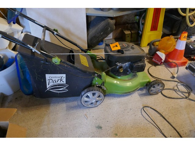 Grasmaaier central park - afbeelding 3 van  4